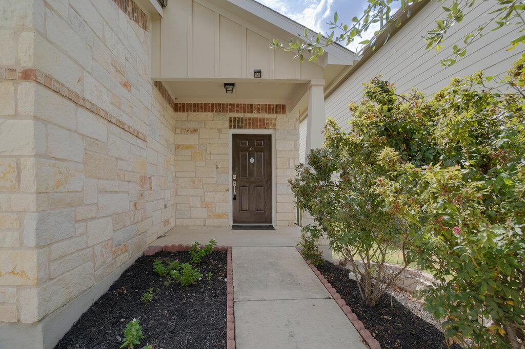 14002 Eucalyptus Bnd Property Photo 3