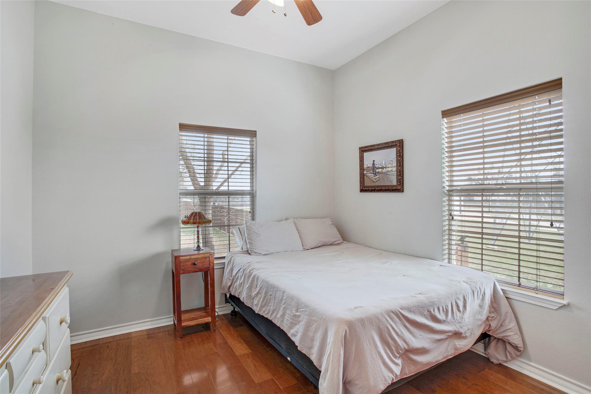 9609 Bluegrass Dr Property Photo 20