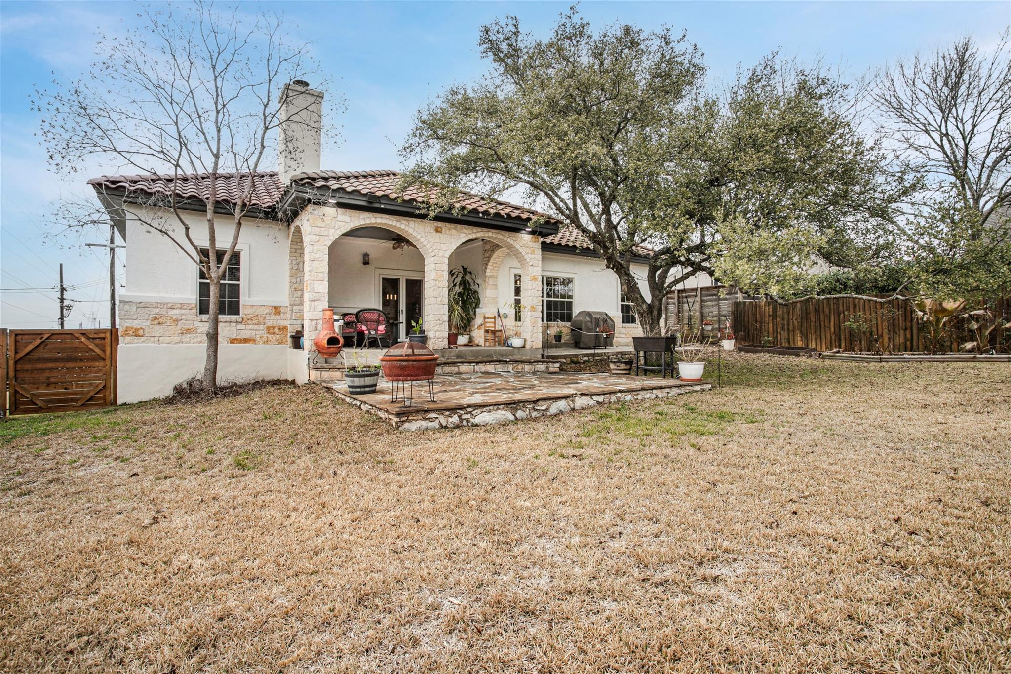 9609 Bluegrass Dr Property Photo 33