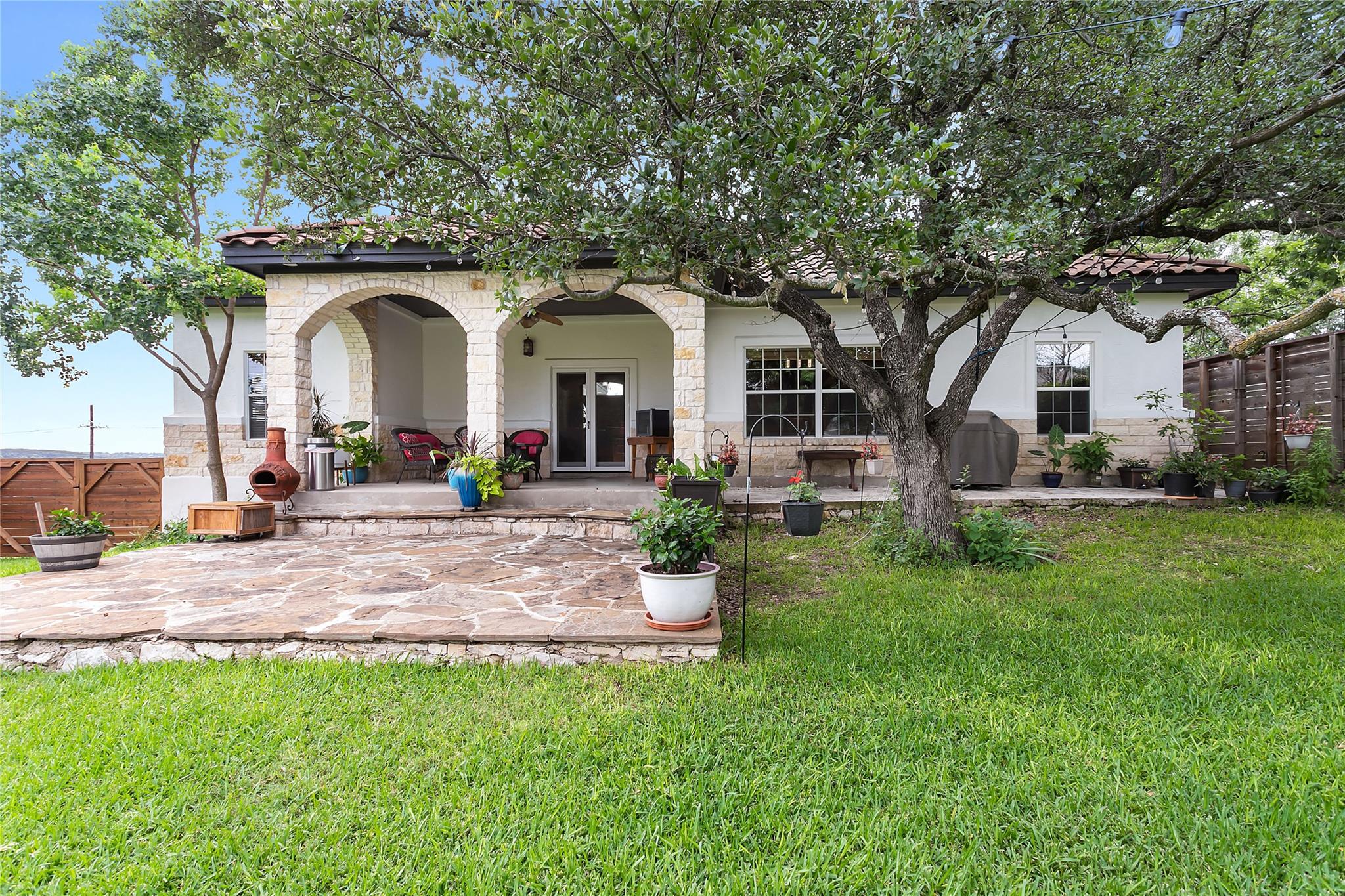 9609 Bluegrass Dr Property Photo 34