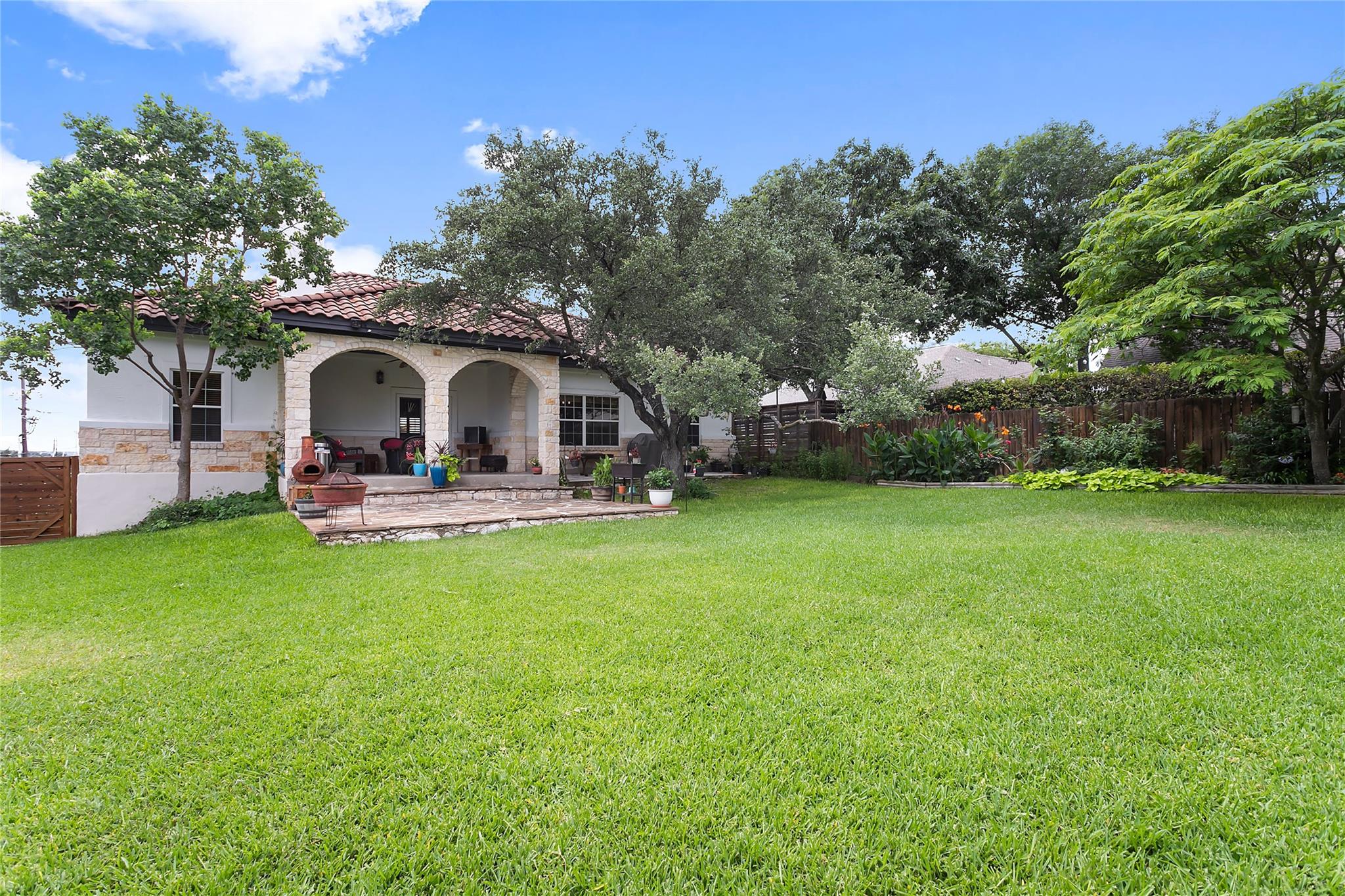 9609 Bluegrass Dr Property Photo 35