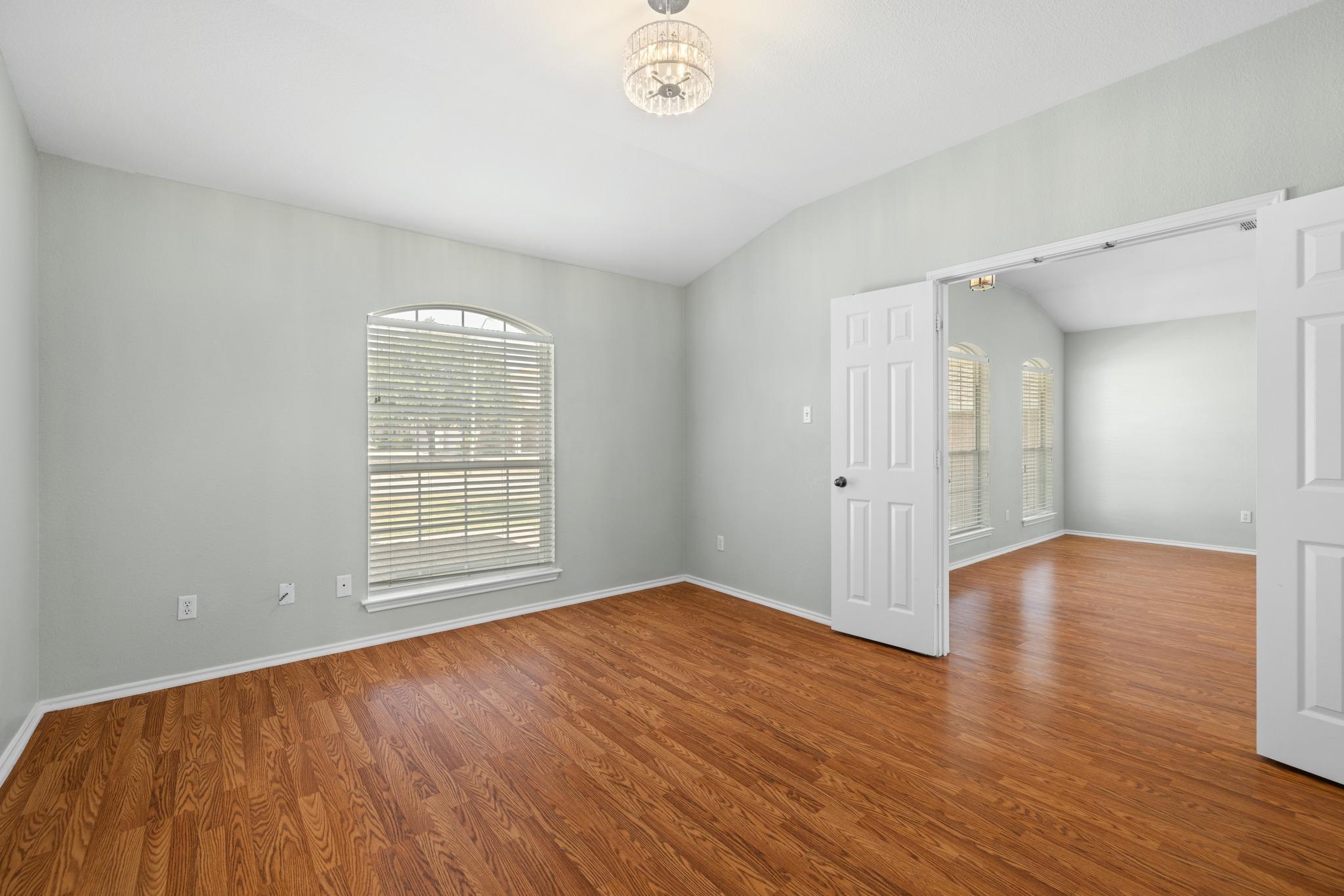 3233 Winding River Trl Property Photo 13