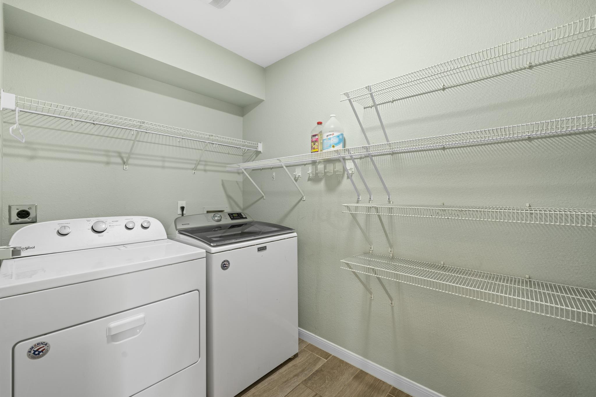 3233 Winding River Trl Property Photo 21