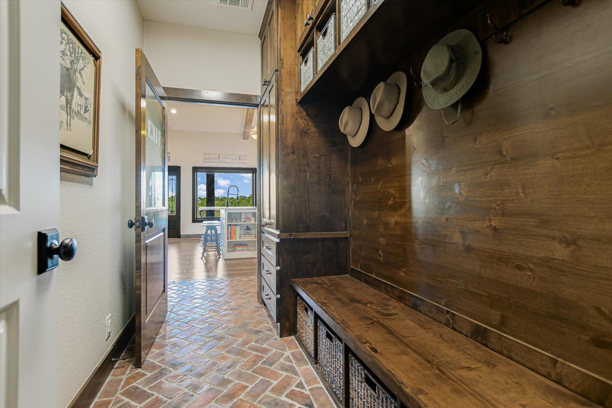 826 Black Jack Ranch Rd Property Photo 17