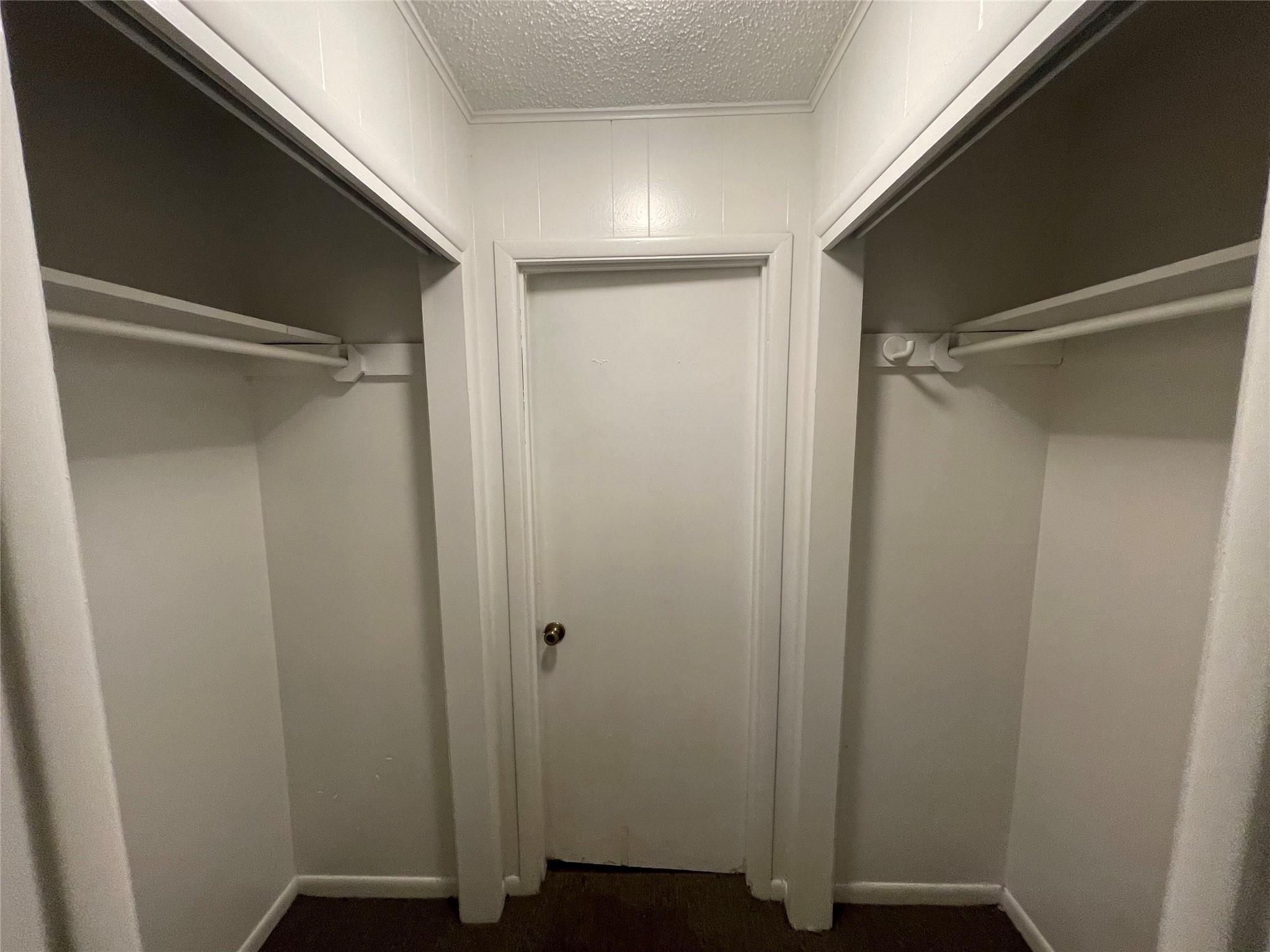 2711 Hemphill Park #11f- (a203) Property Photo 7