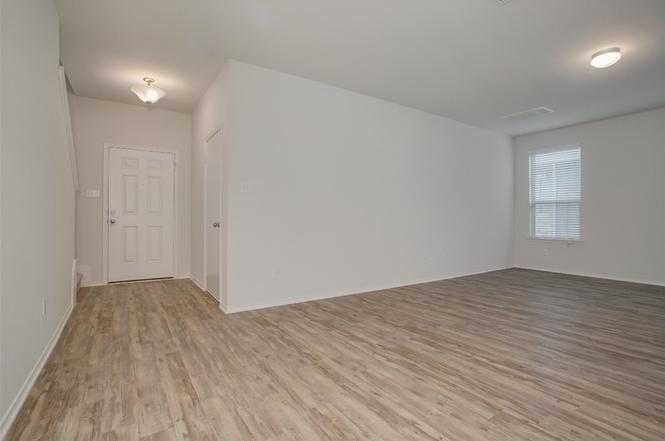 148 Spotted Rail Rdg Property Photo 7