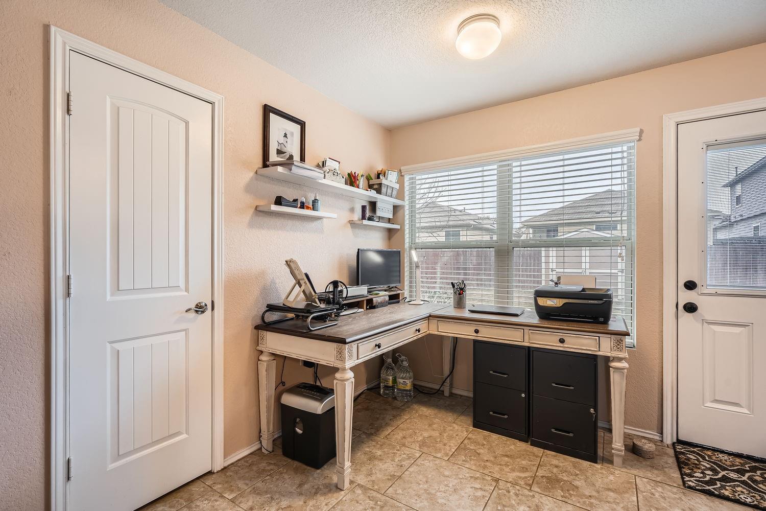 3504 Alpine Autumn Dr Property Photo 7