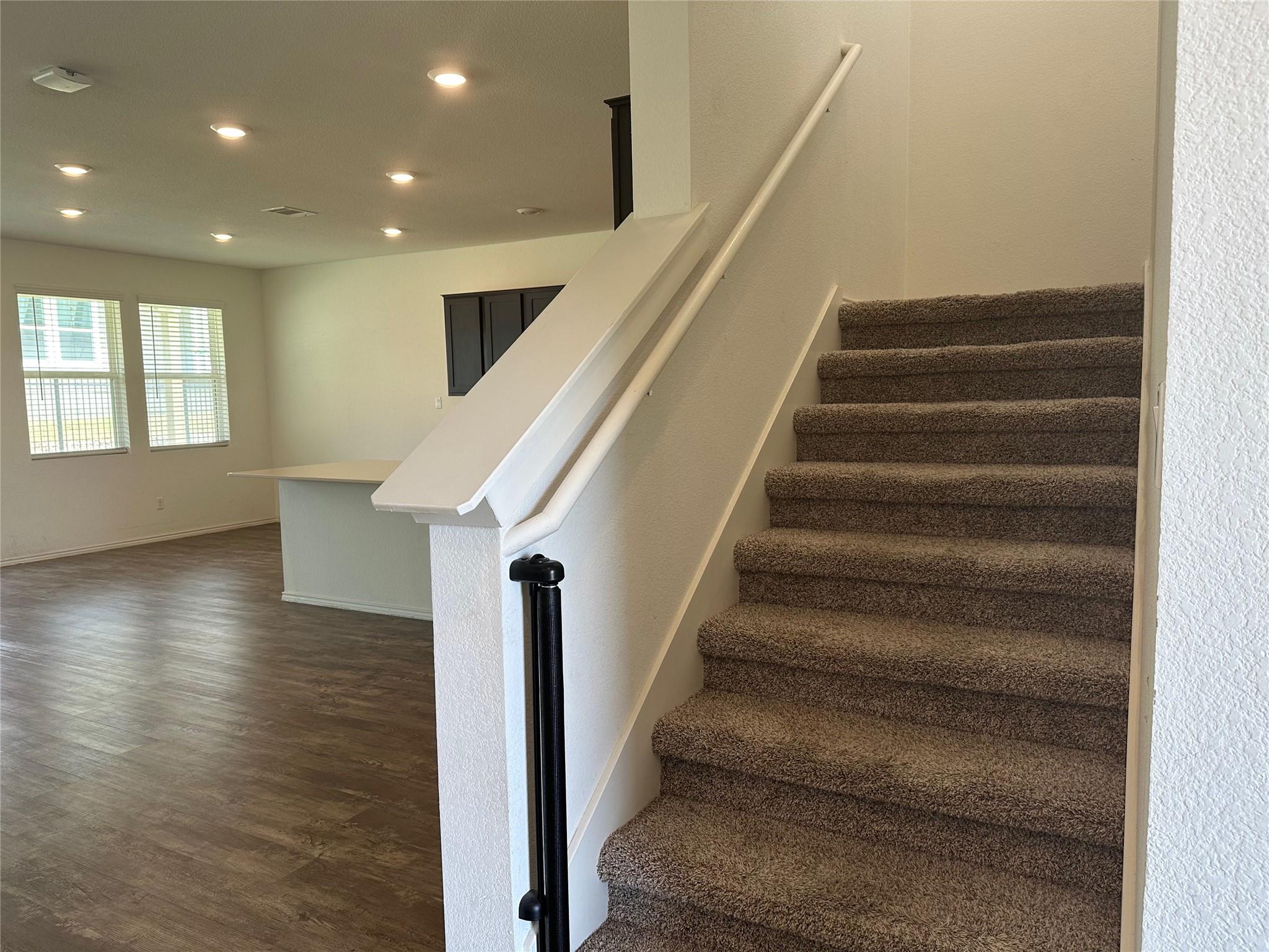 412 Montauk Loop #15 Property Photo 18