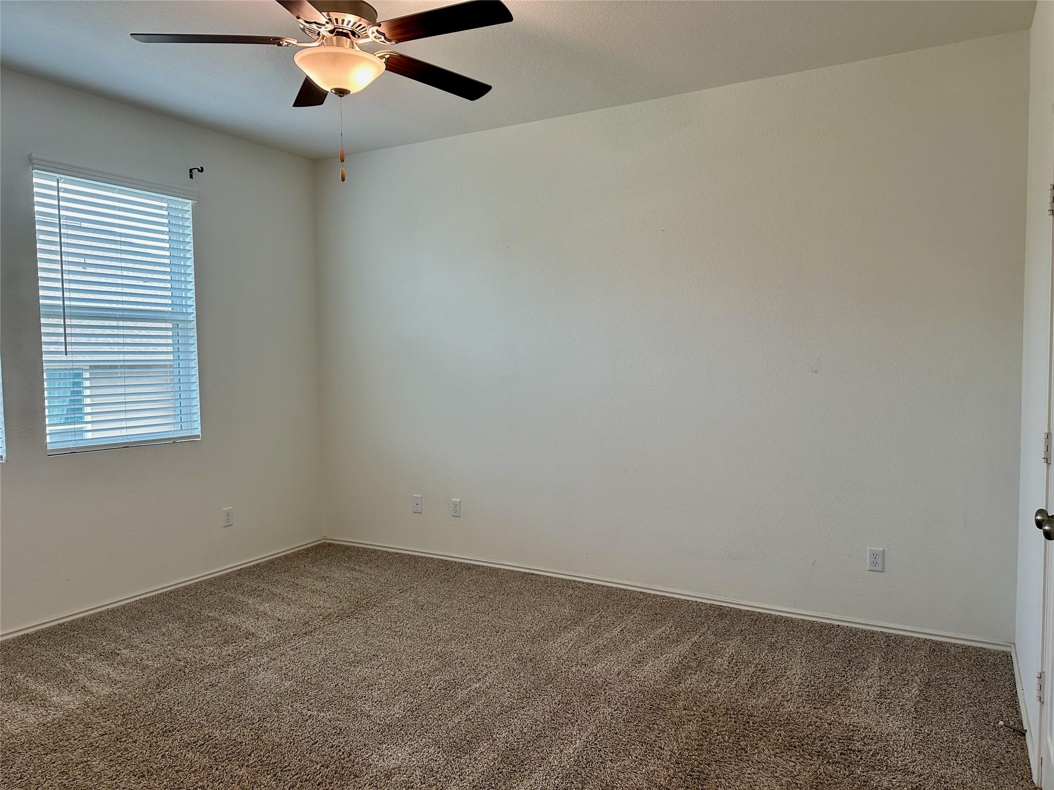 412 Montauk Loop #15 Property Photo 22