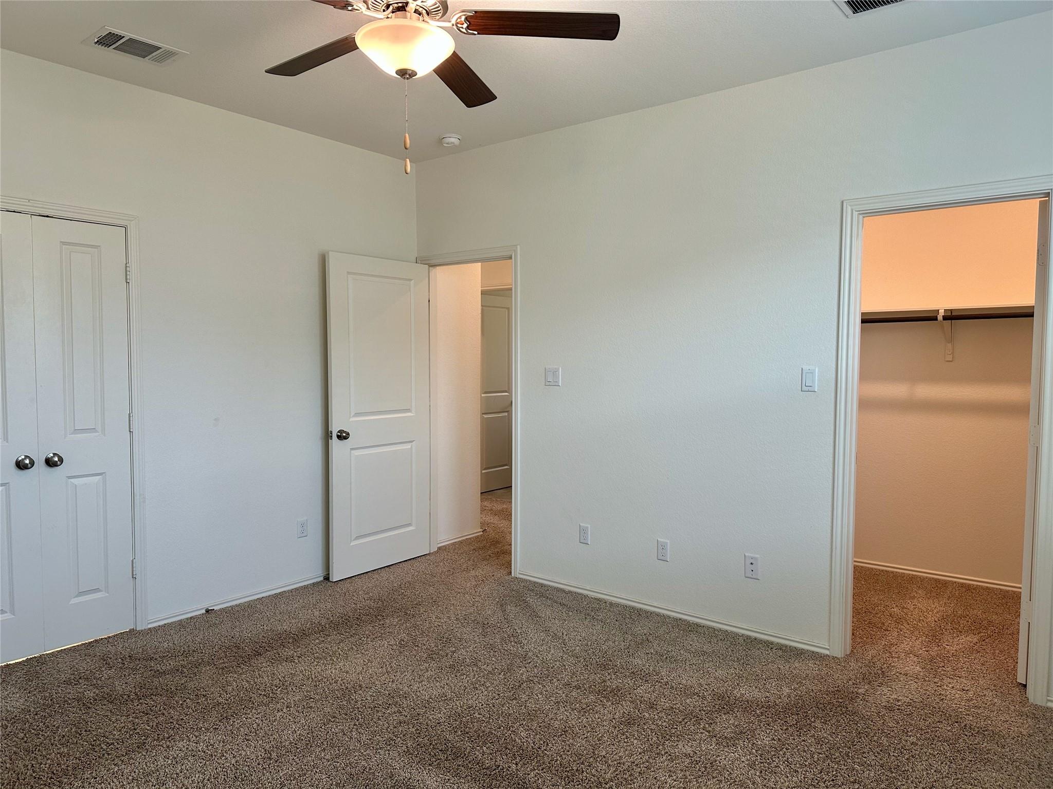 412 Montauk Loop #15 Property Photo 23