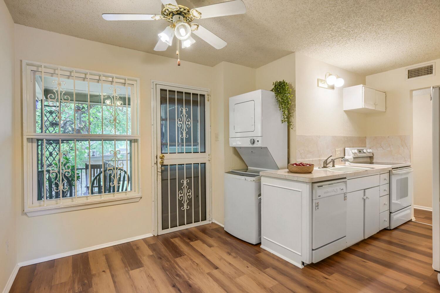 909 E Oltorf St #201 Property Photo 6
