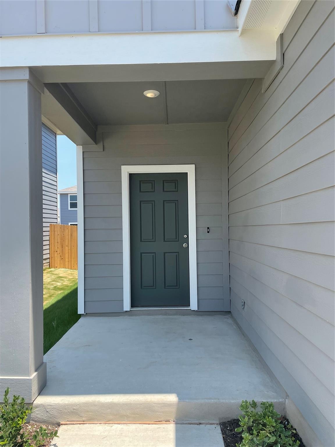 190 Light Timber Rd Property Photo 3
