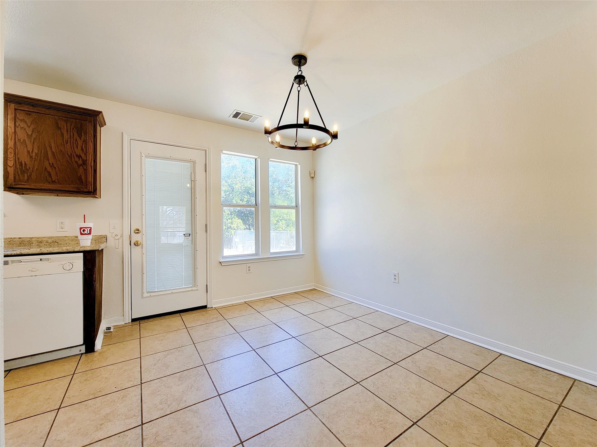 7400 Muffin Dr Property Photo 13