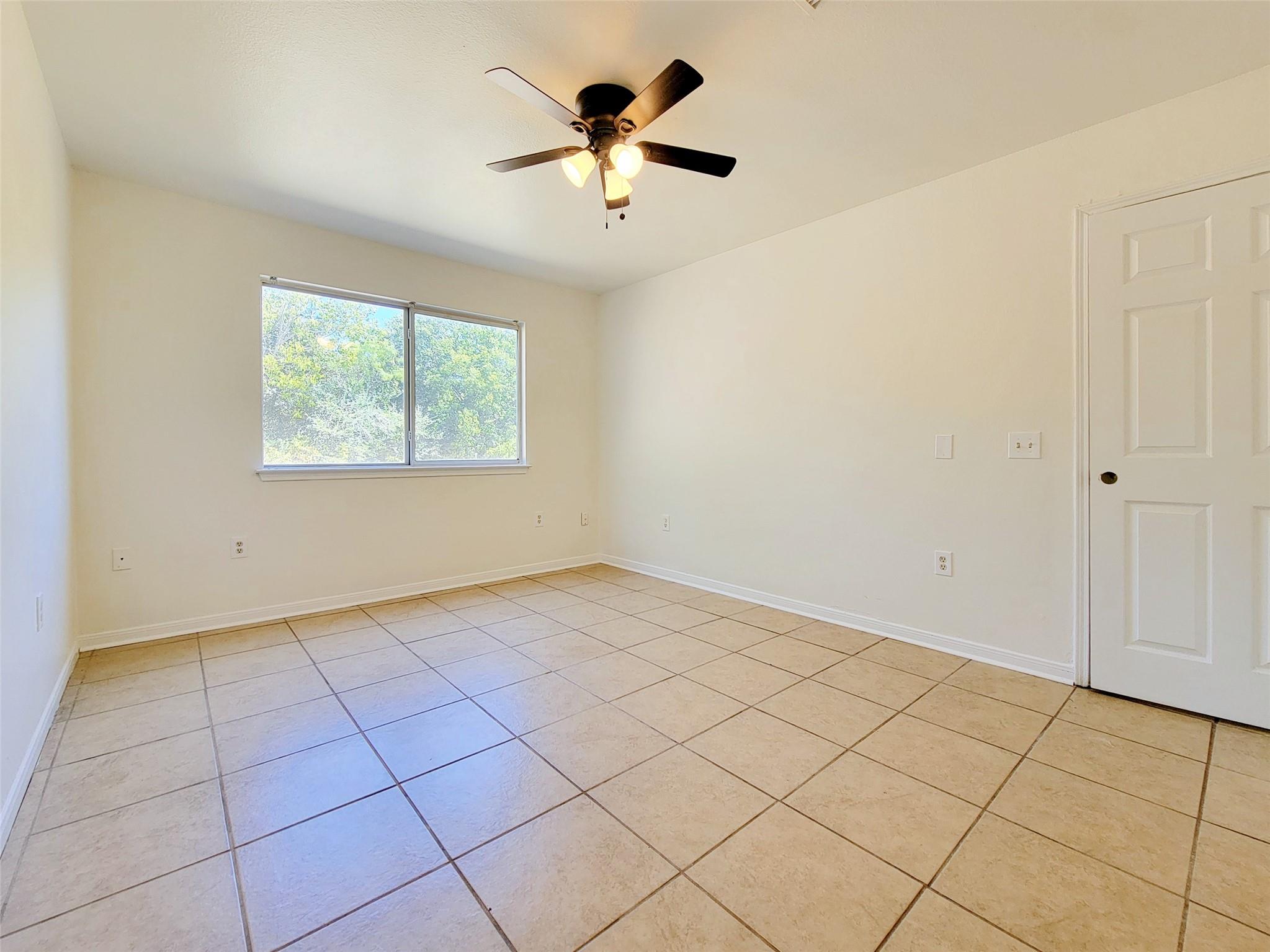 7400 Muffin Dr Property Photo 14