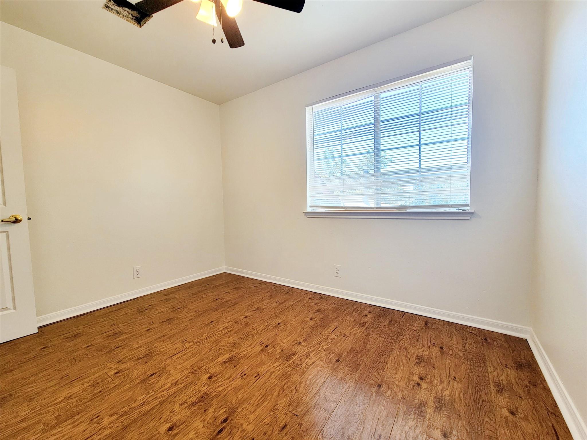 7400 Muffin Dr Property Photo 23
