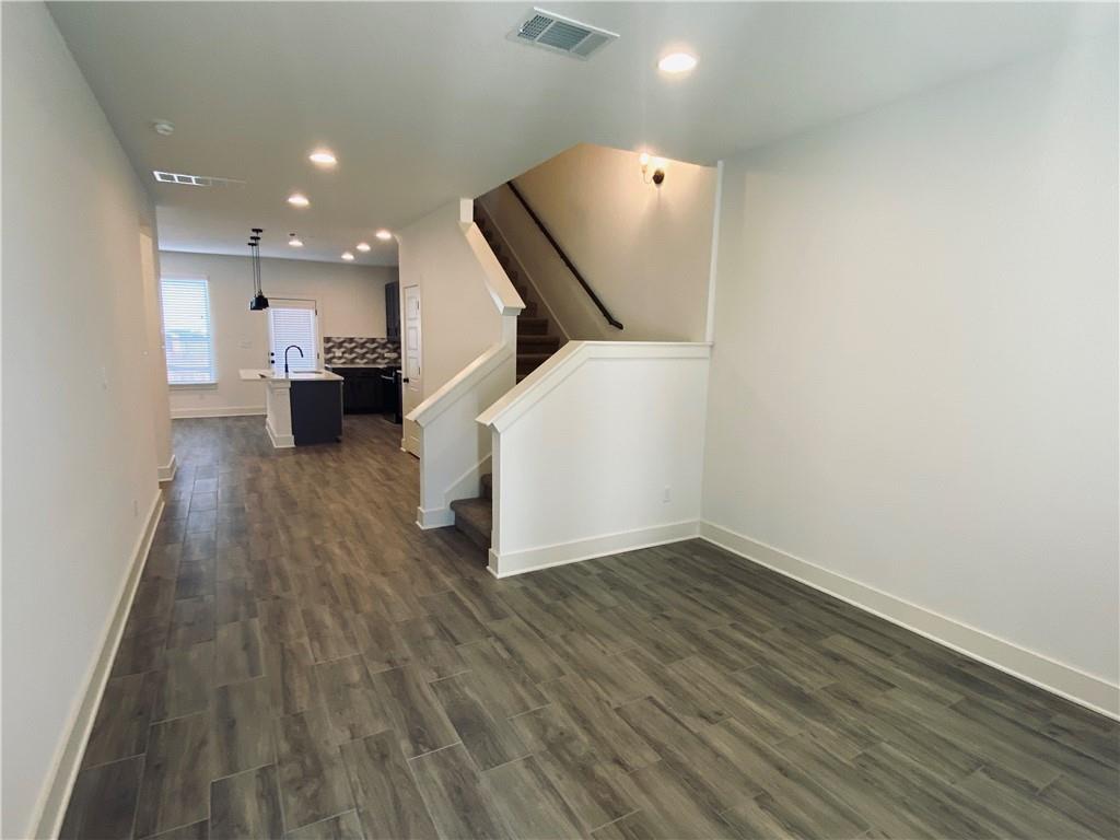 5160 N A W Grimes Blvd #121 Property Photo 7
