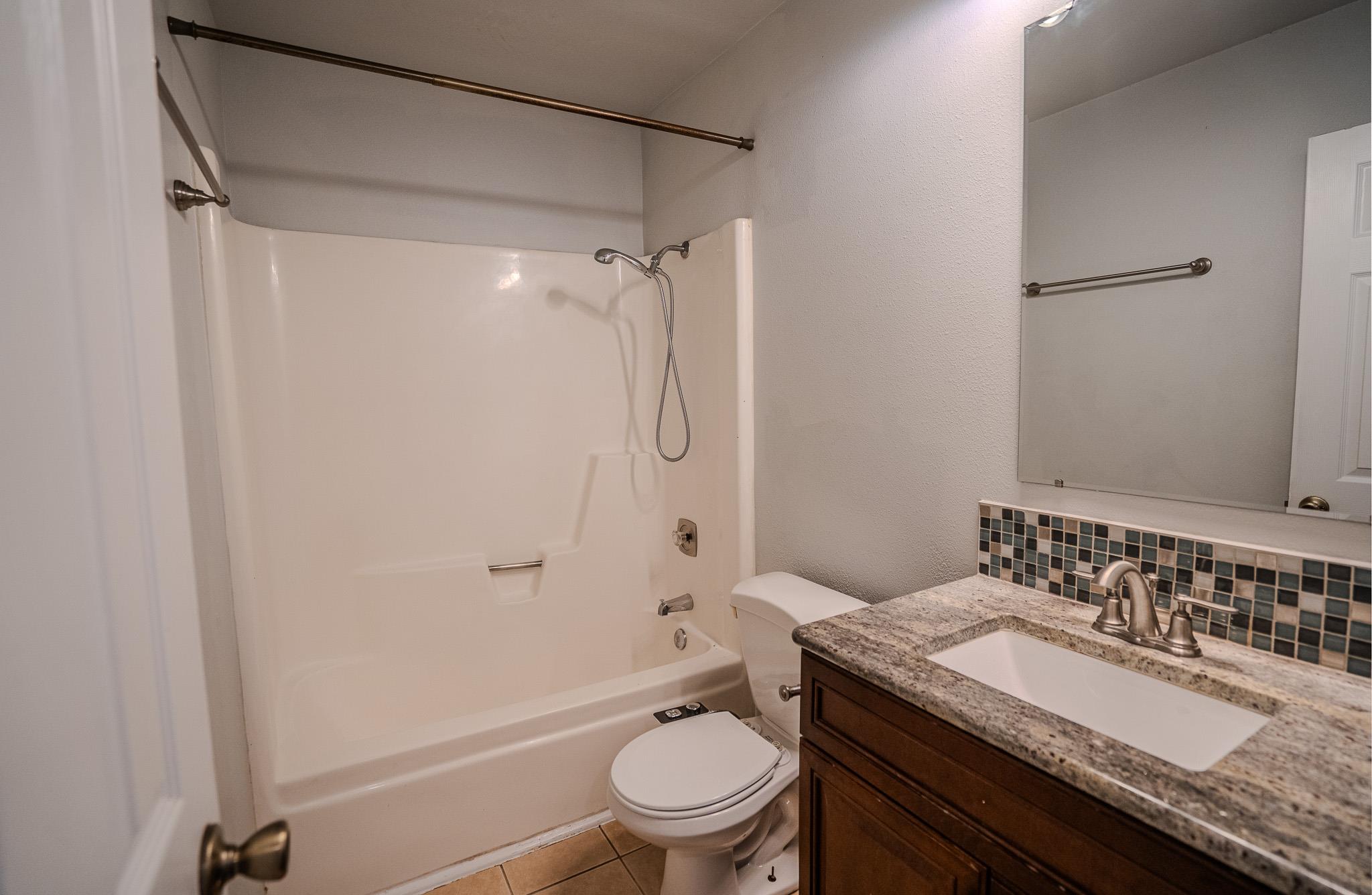 12403 Tree Line Dr #b Property Photo 11