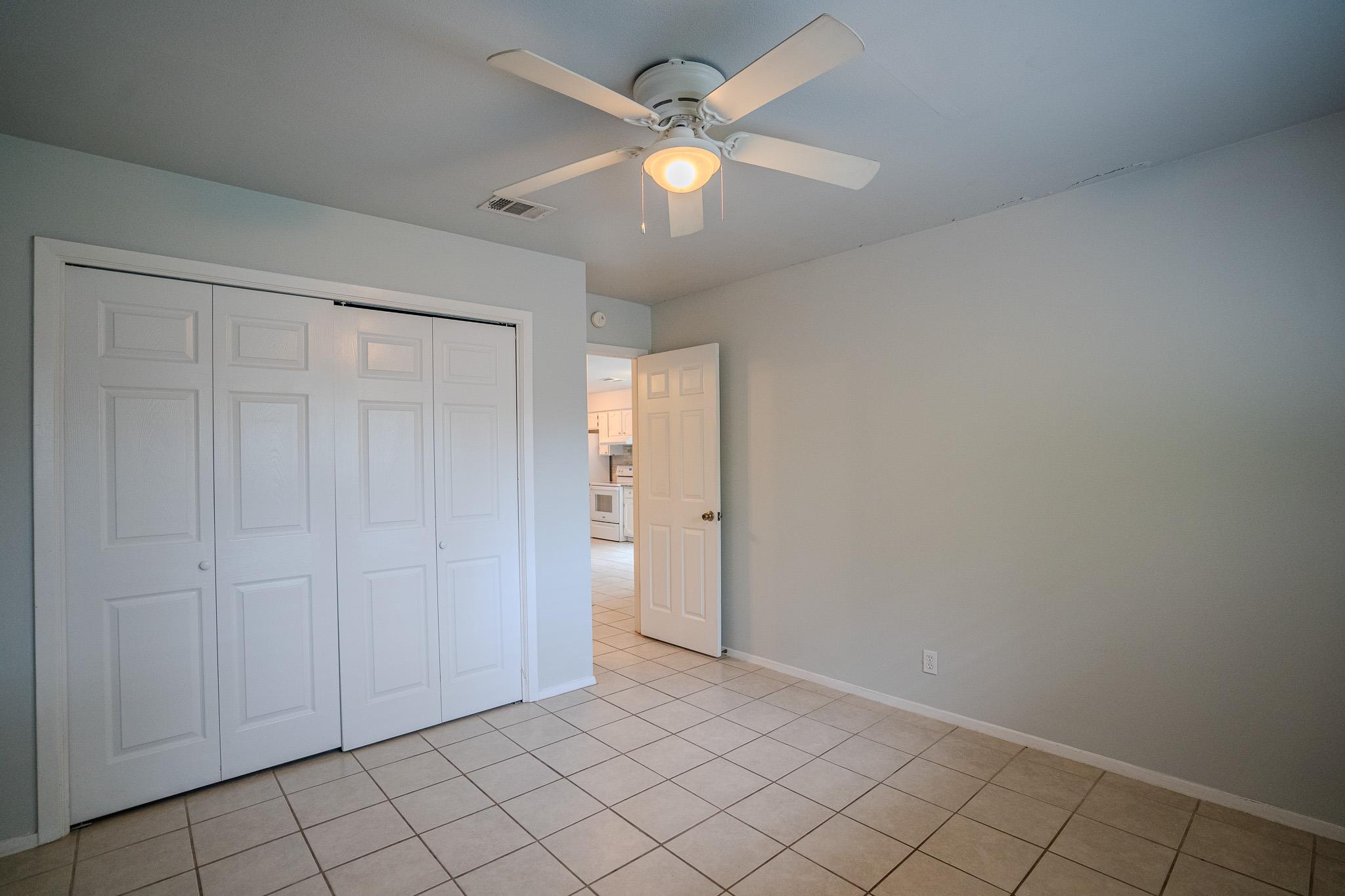 12403 Tree Line Dr #b Property Photo 13