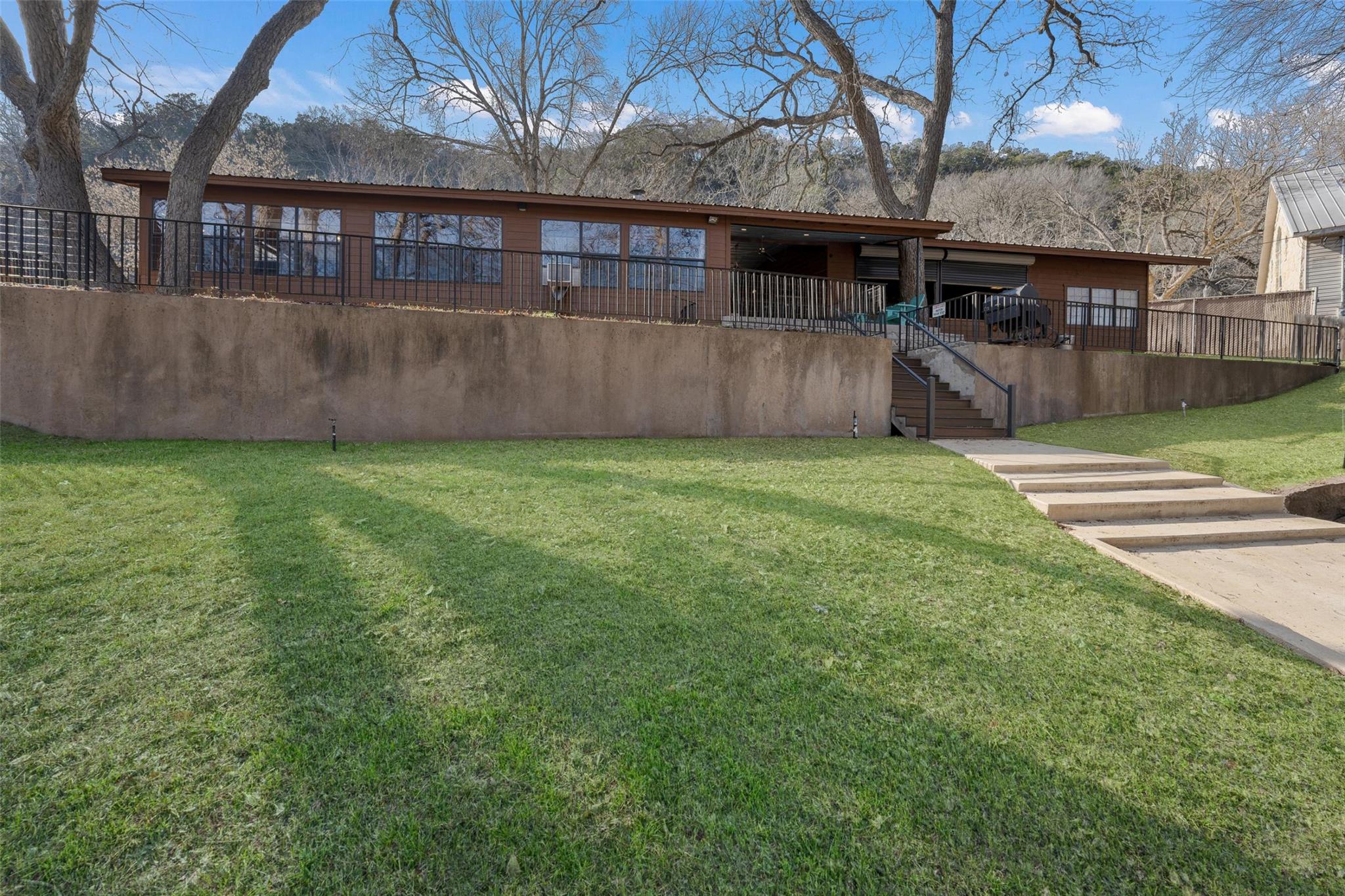 7840 River Rd Property Photo 34