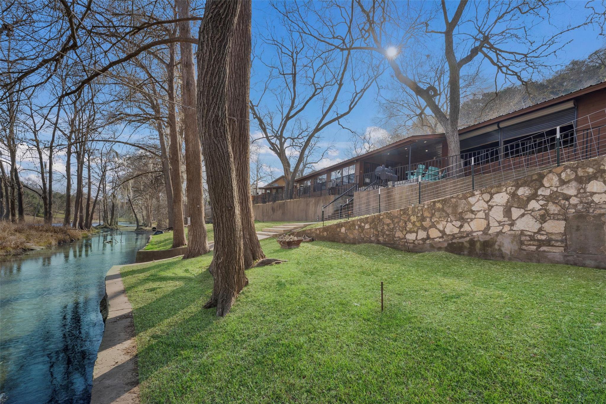 7840 River Rd Property Photo 35