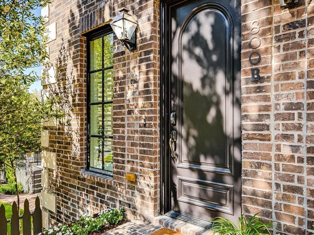 800 Rosedale Ter #b Property Photo 2