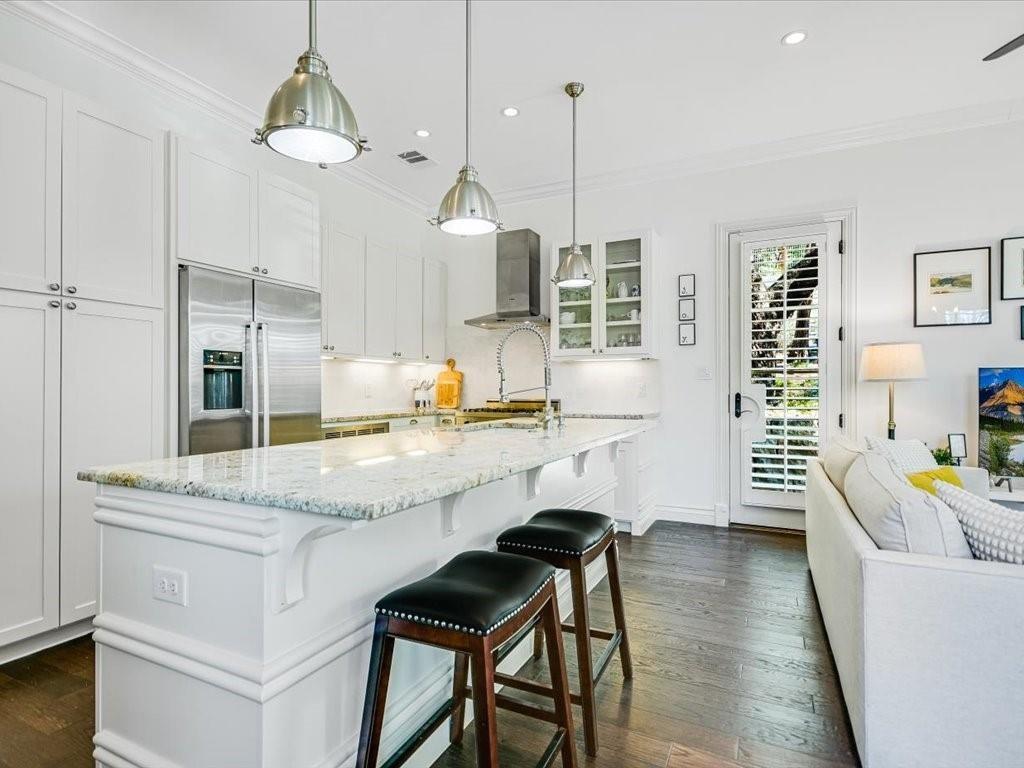 800 Rosedale Ter #b Property Photo 10