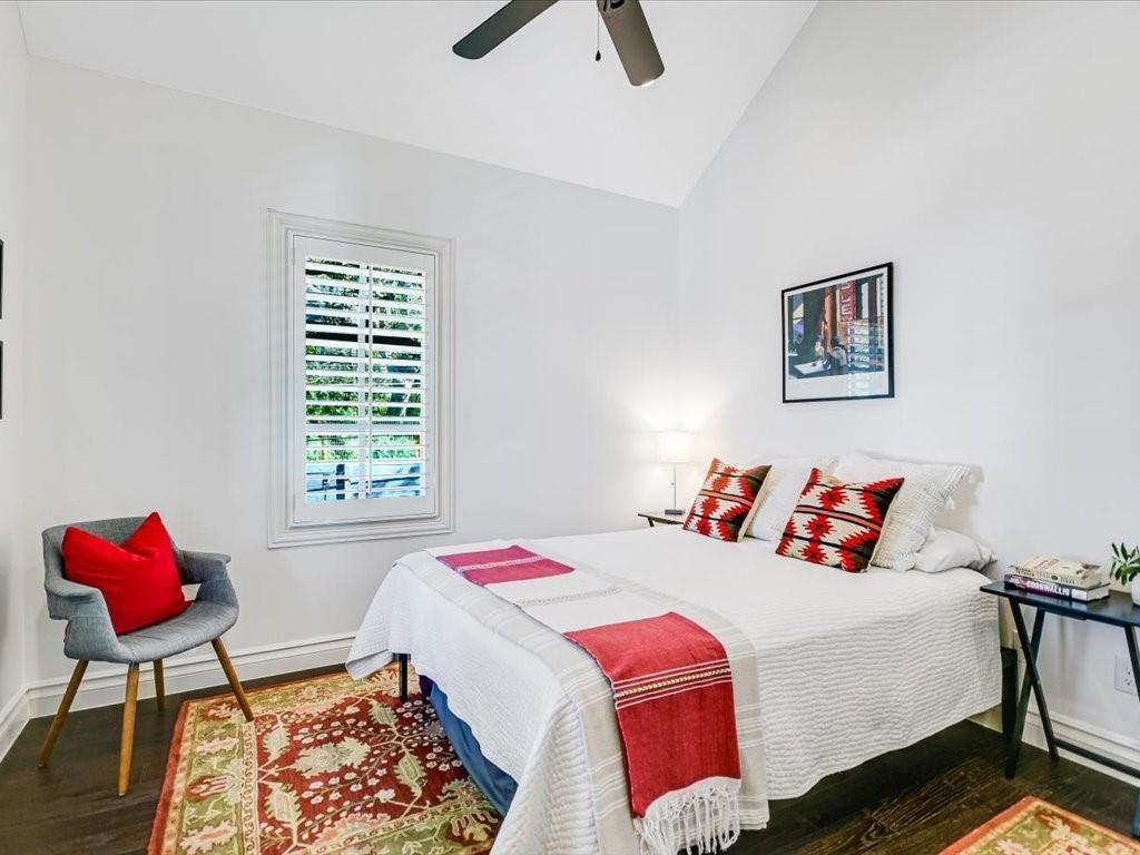 800 Rosedale Ter #b Property Photo 17