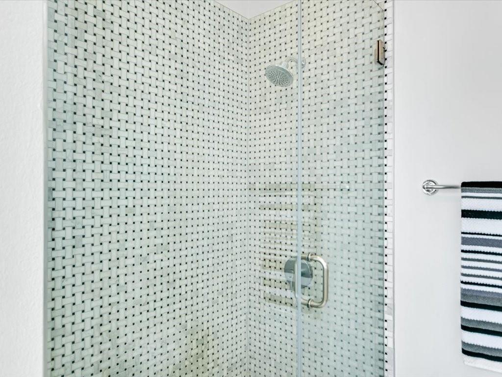 800 Rosedale Ter #b Property Photo 22