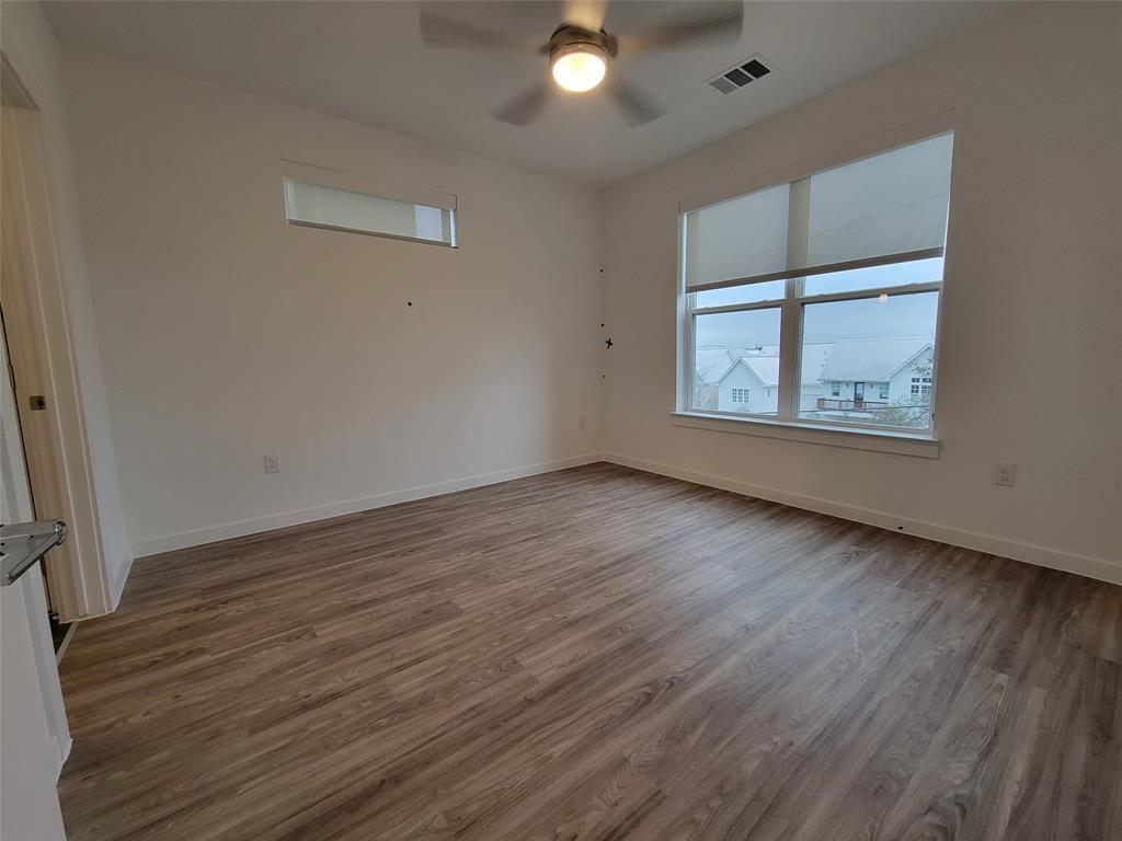 4801 Springdale Rd #2211 Property Photo 13