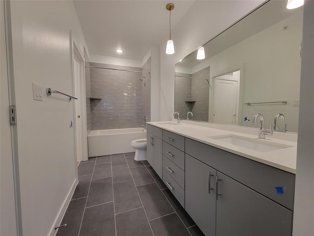 4801 Springdale Rd #2211 Property Photo 14