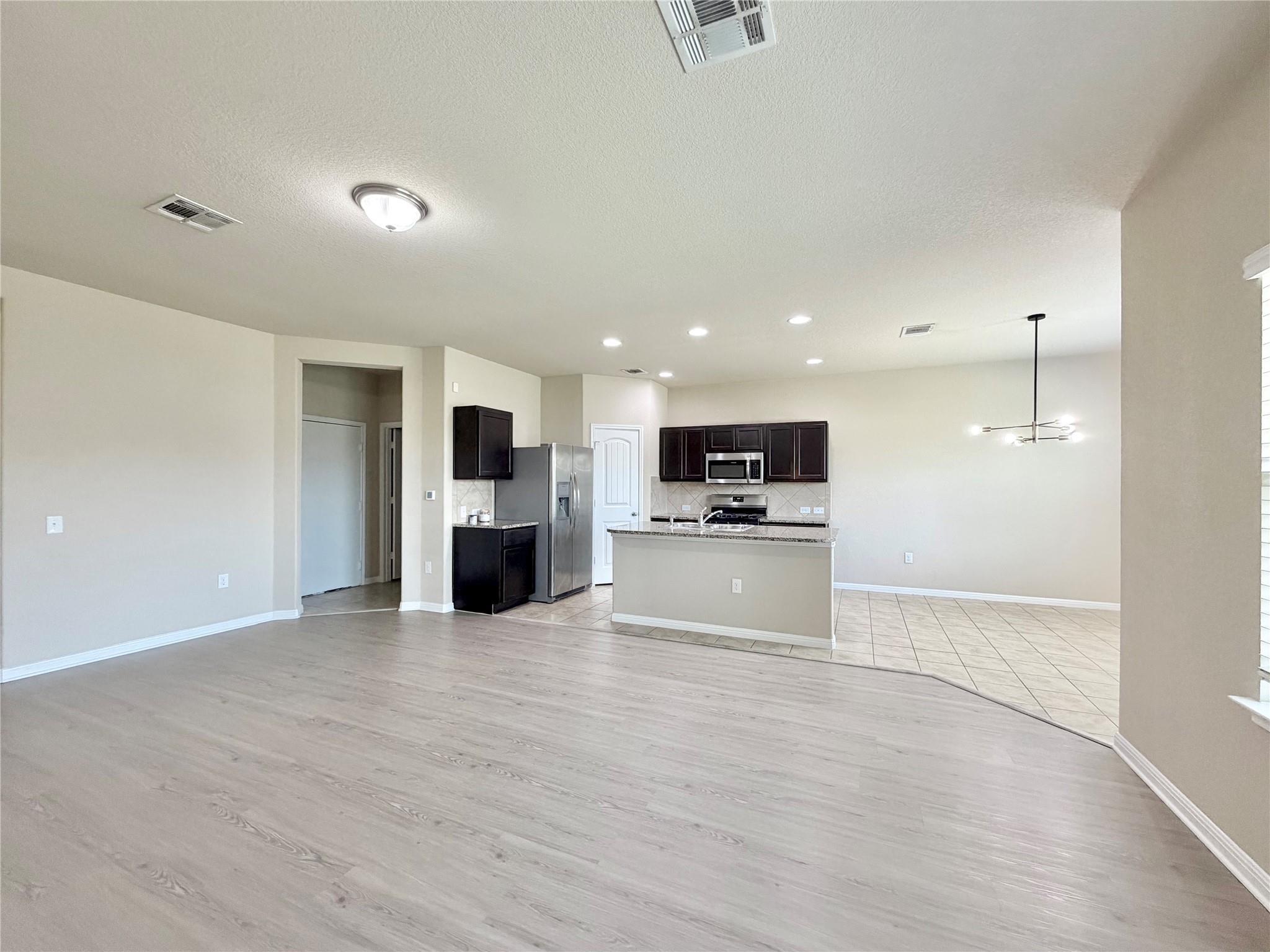 1416 Fort Dessau Rd Property Photo 6