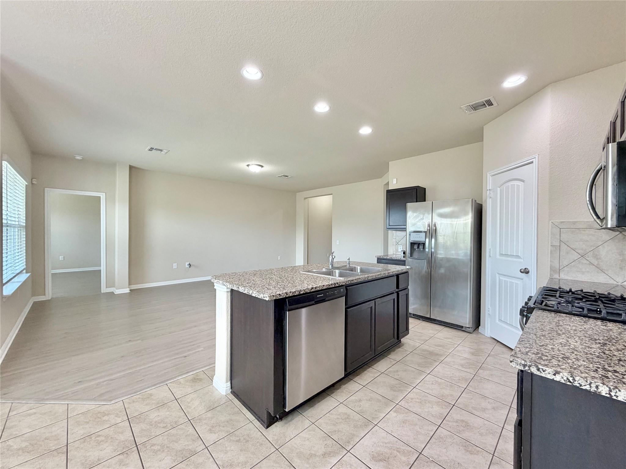 1416 Fort Dessau Rd Property Photo 9