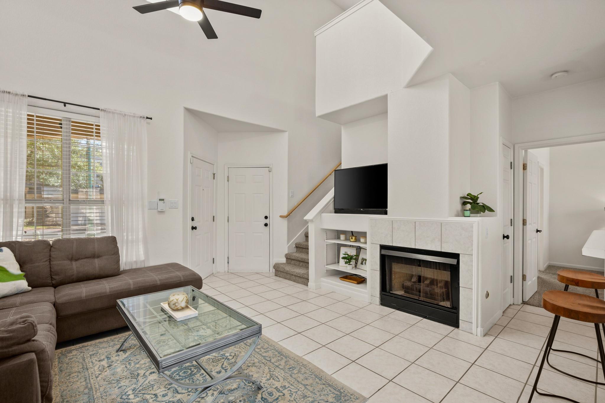 2100 Pipers Field Dr #33 Property Photo 2