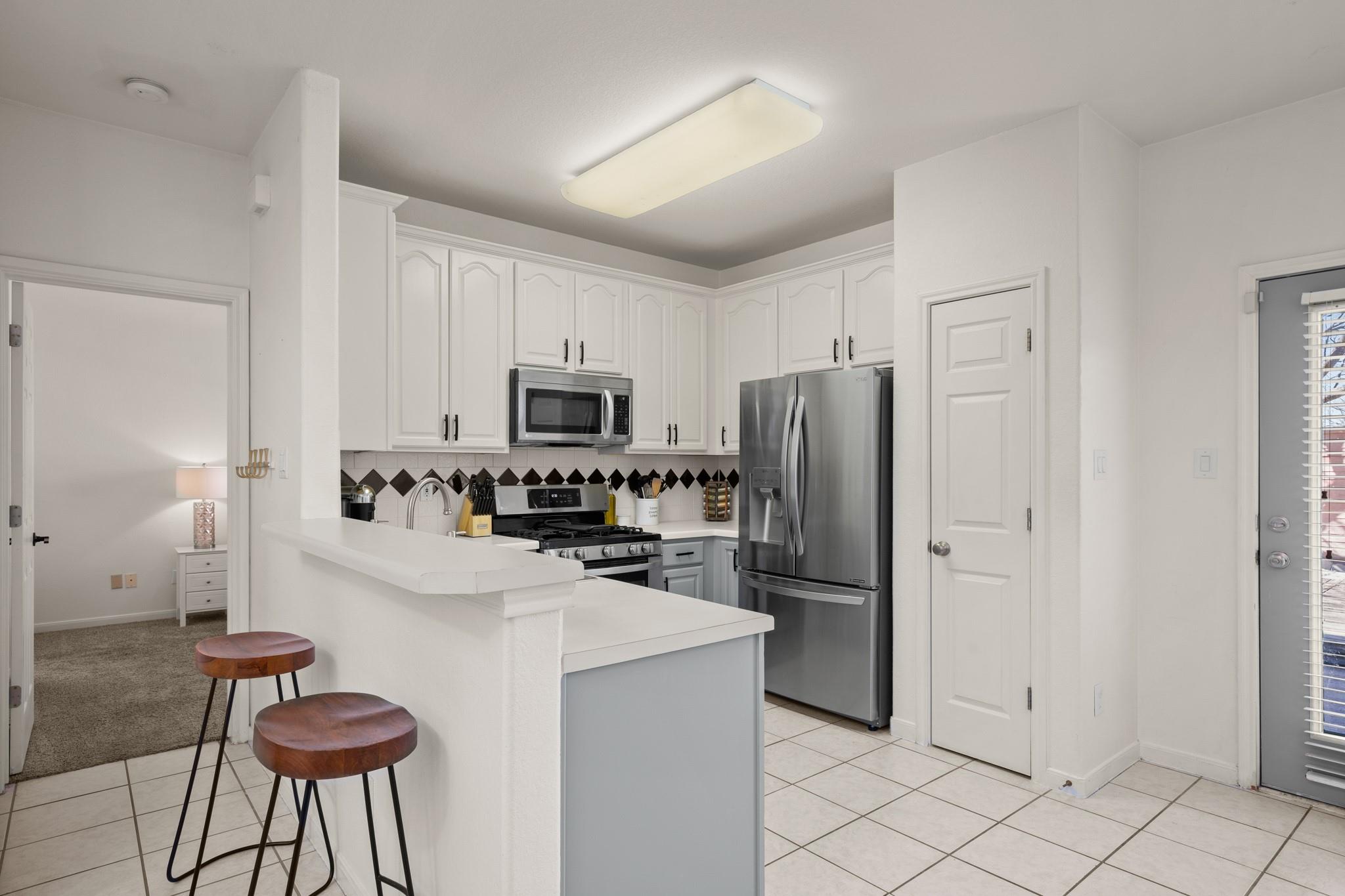2100 Pipers Field Dr #33 Property Photo 7
