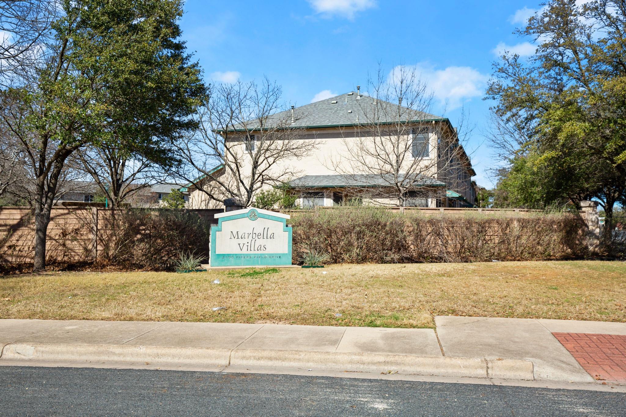 2100 Pipers Field Dr #33 Property Photo 23