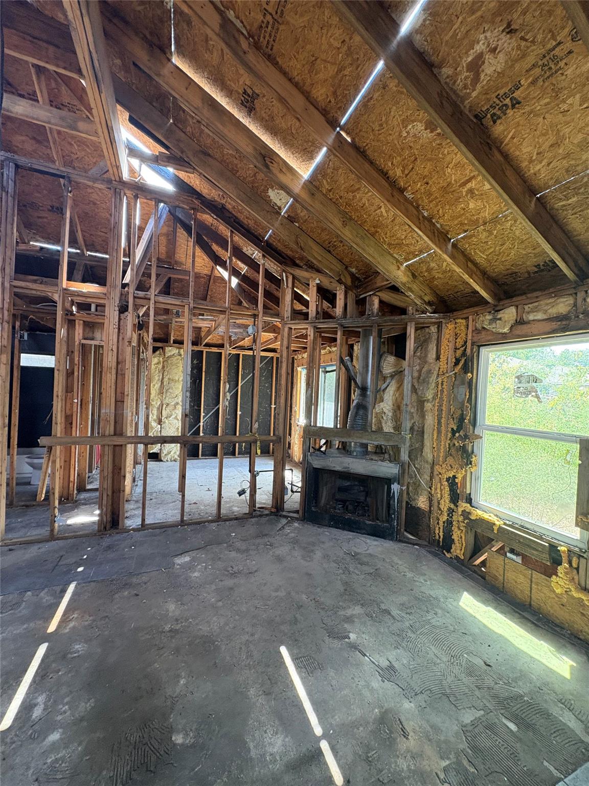 205 Barberry Dr Property Photo 12