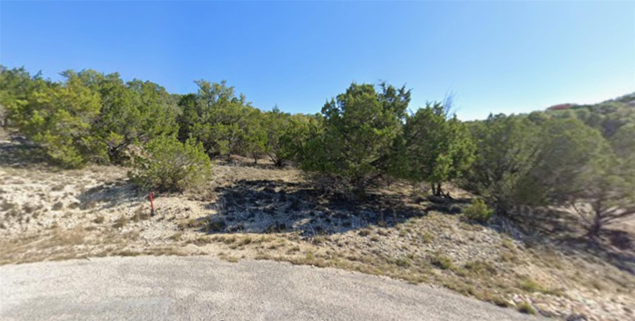 1004 Parton Rd Property Photo 1