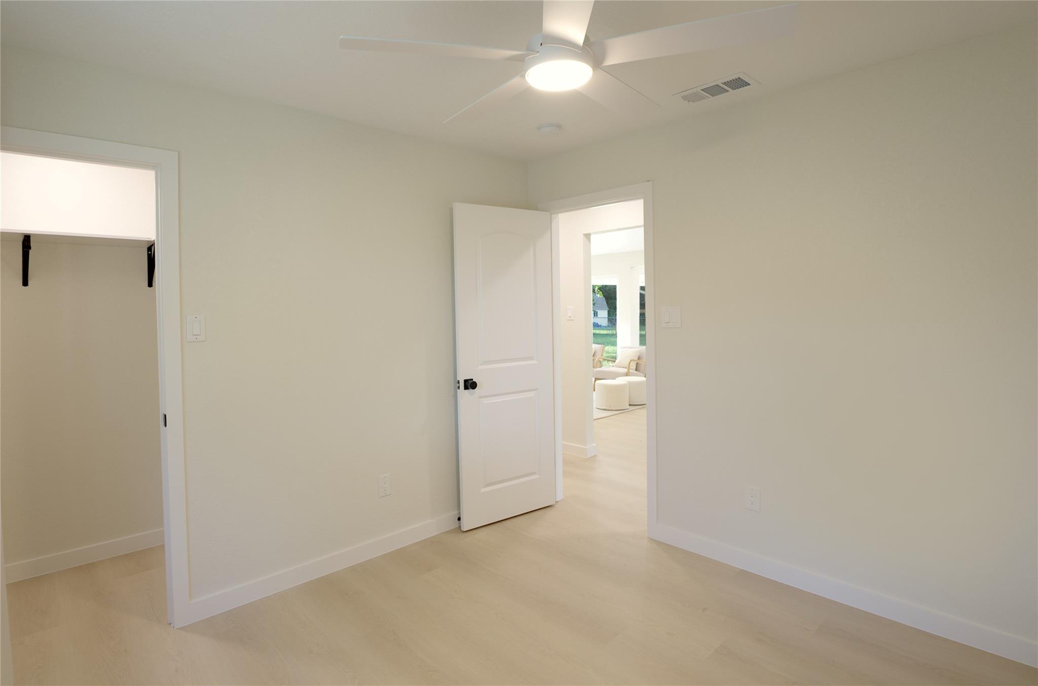 13004 Running Deer Trl Property Photo 28