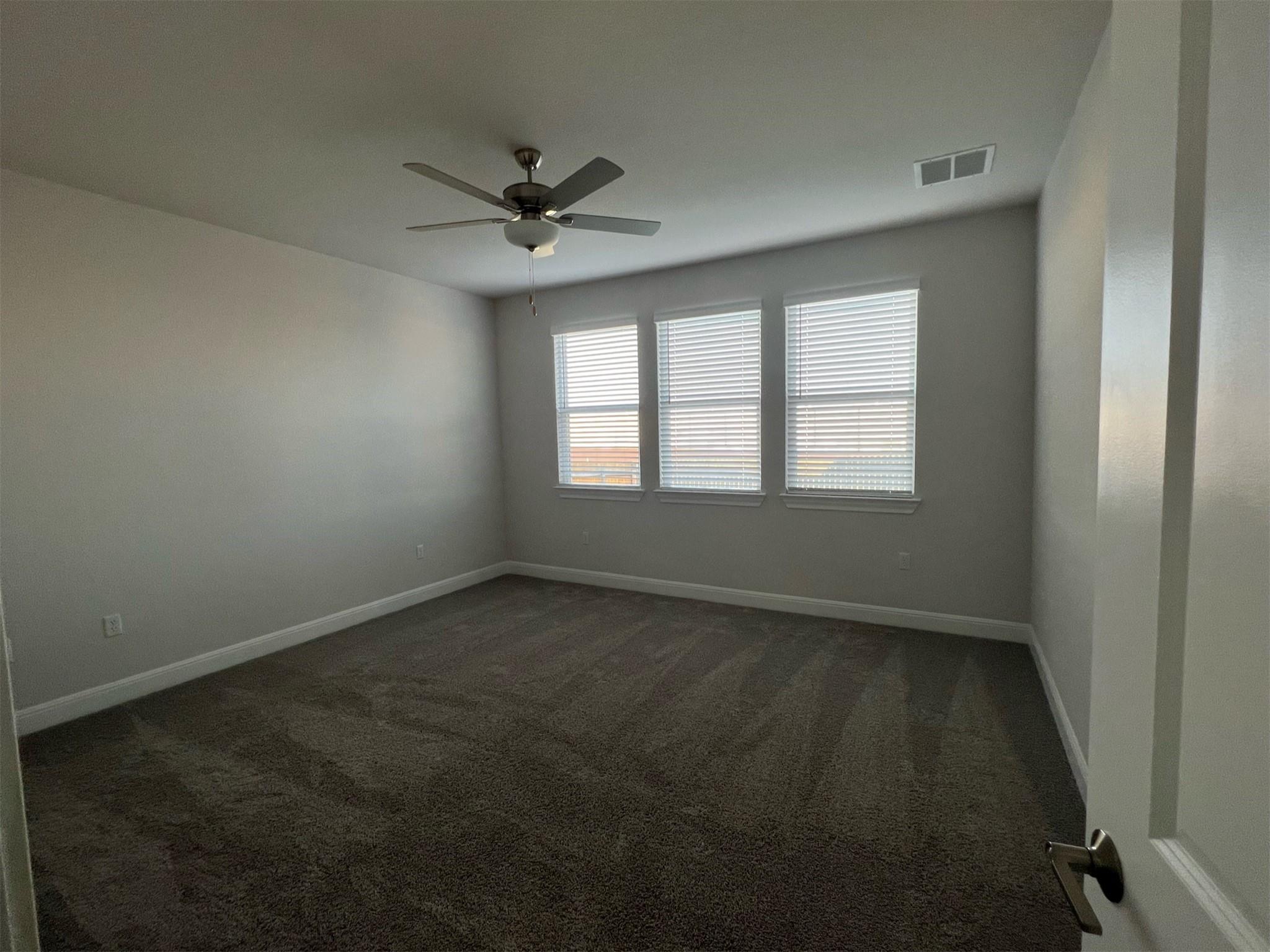 15501 Ellinger Dr Property Photo 10