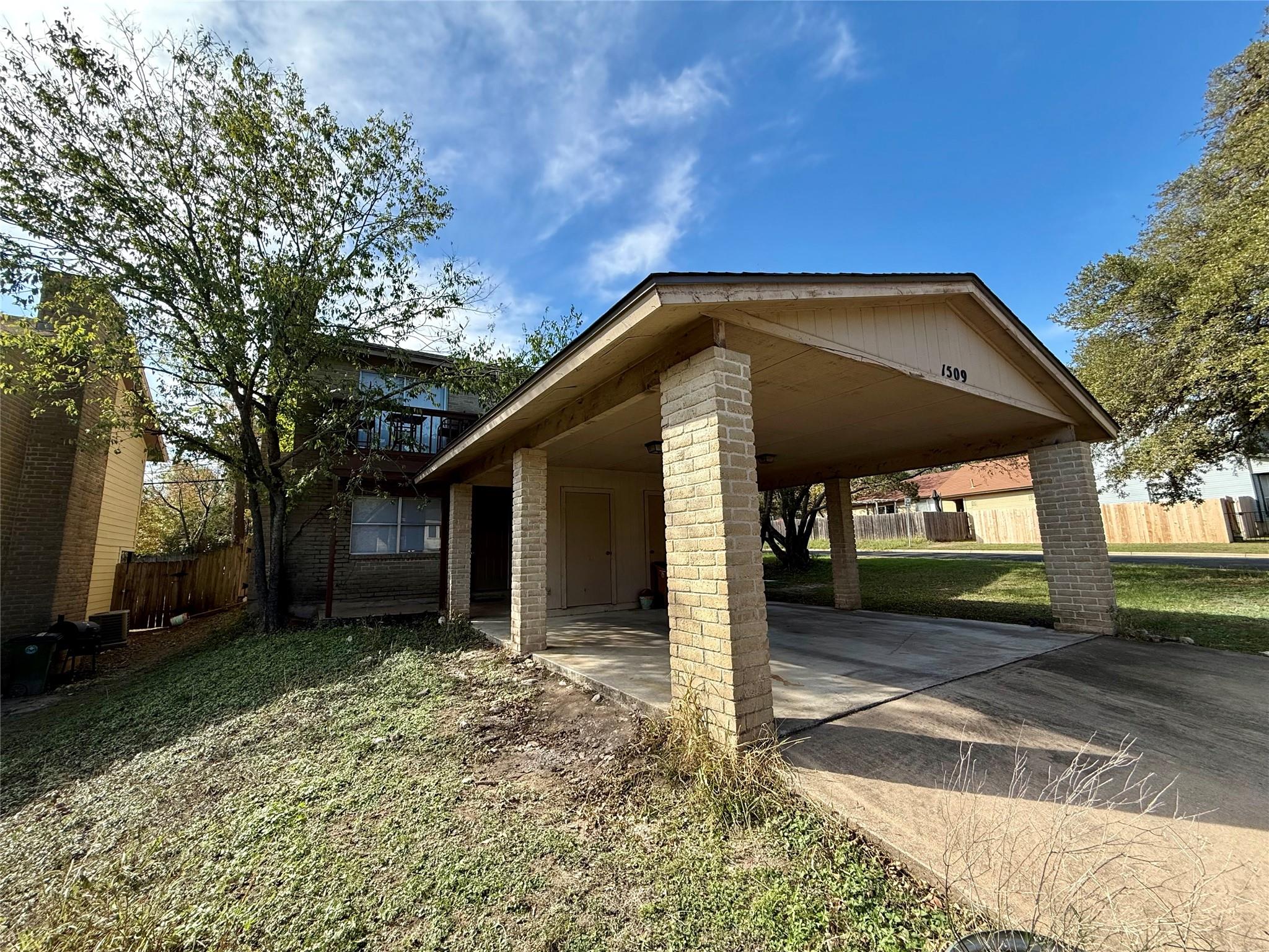 1509 Cinnamon Path #a Property Photo 2