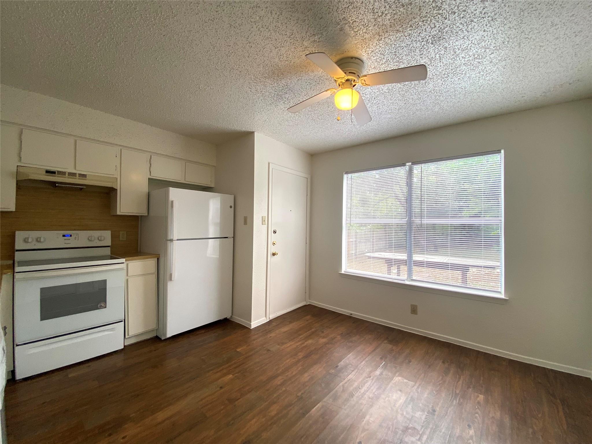 1509 Cinnamon Path #a Property Photo 5