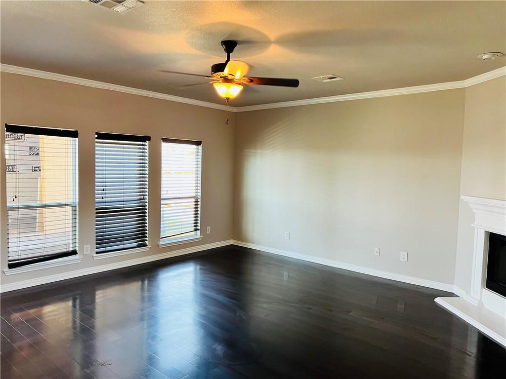 1542 Haynie Bnd Property Photo 8