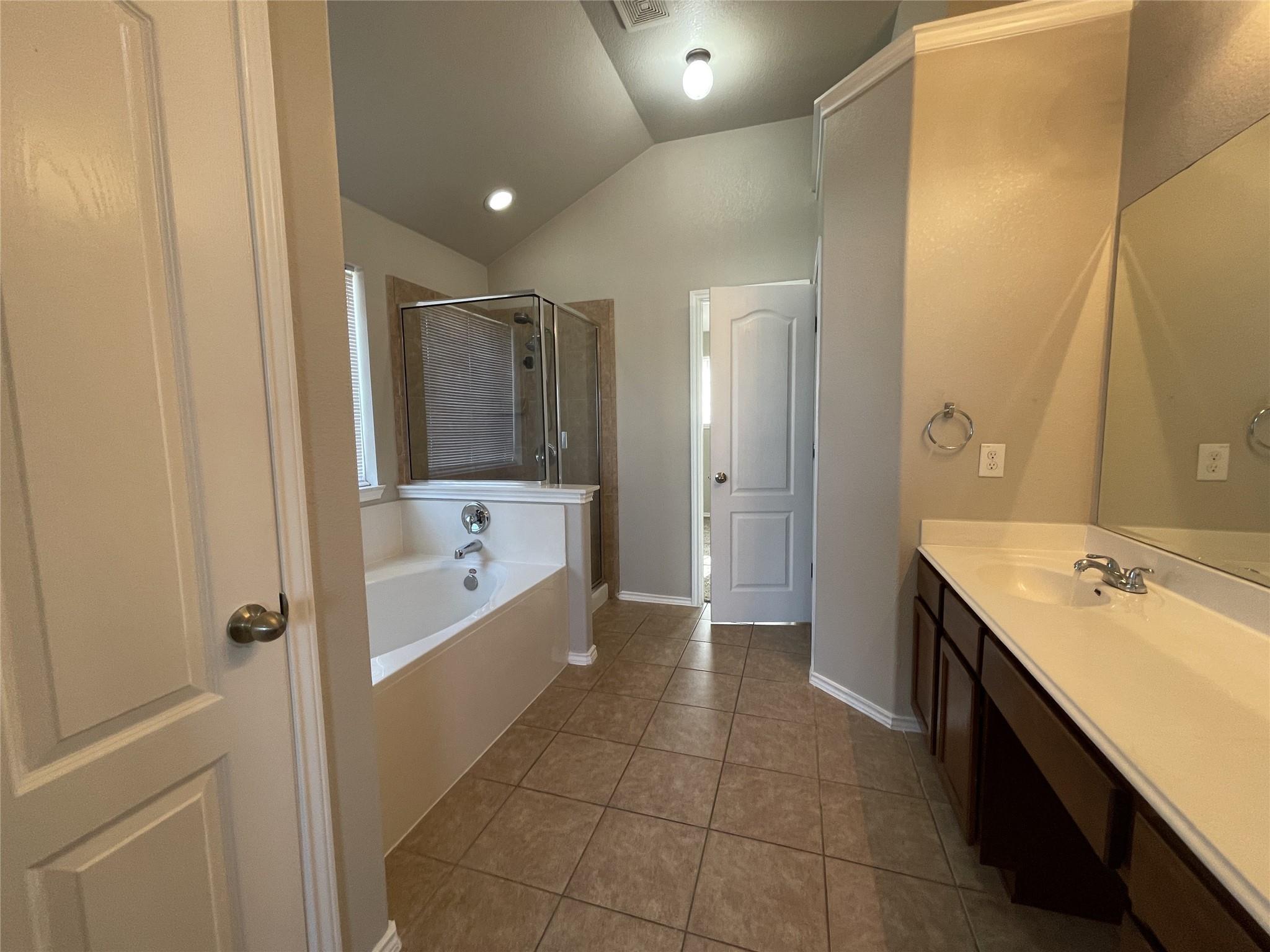 1542 Haynie Bnd Property Photo 25