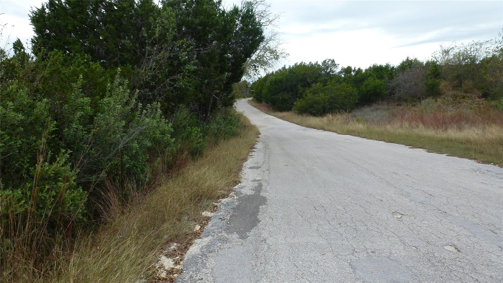20815 Rawhide Trl Property Photo 3