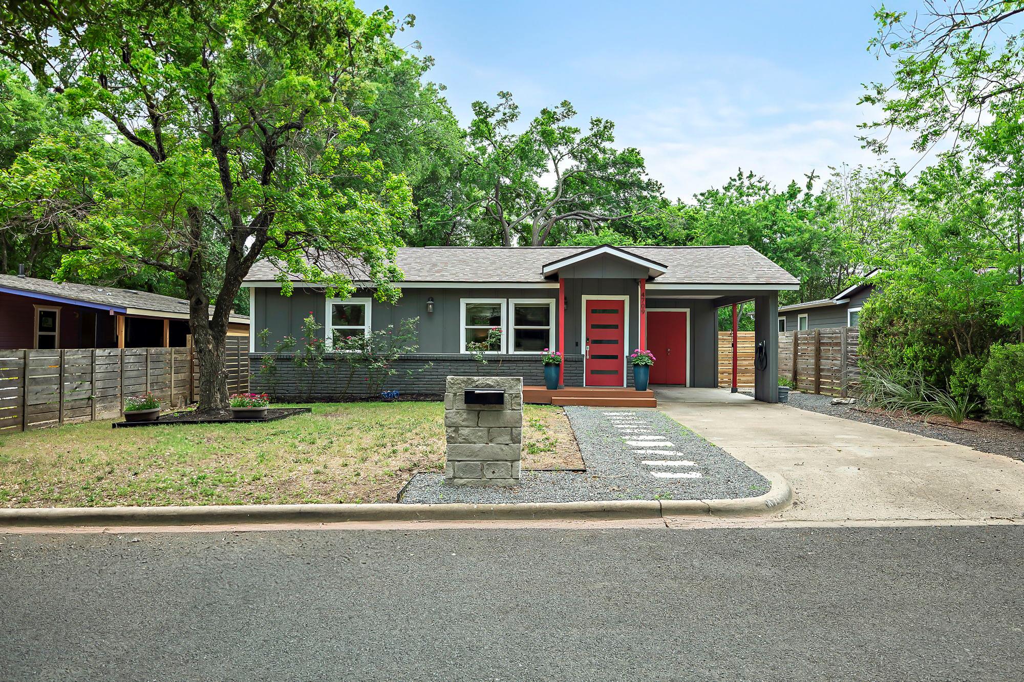 4709 Bandera Rd Property Photo 1