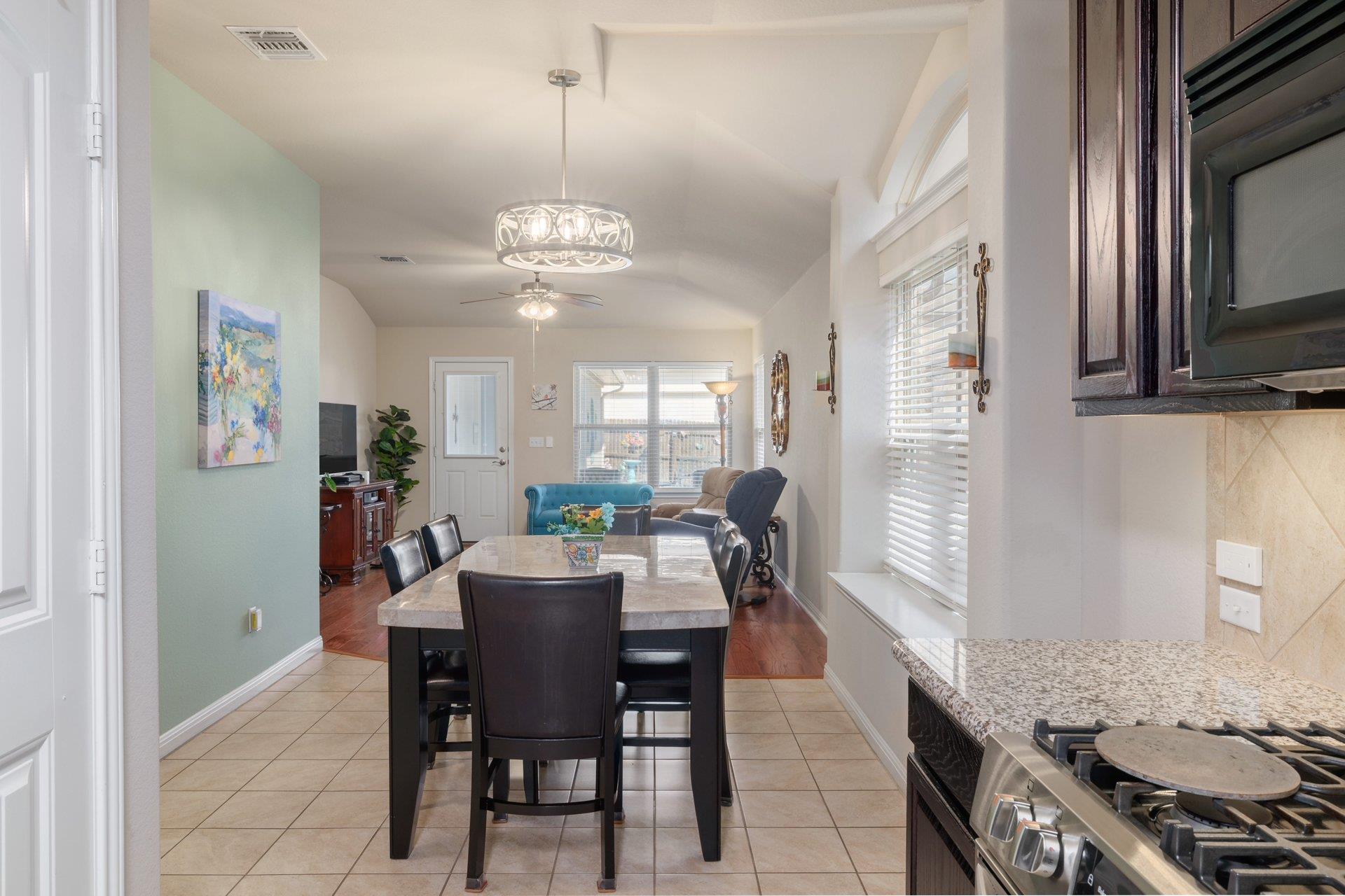 1413 Bess Cv Property Photo 11
