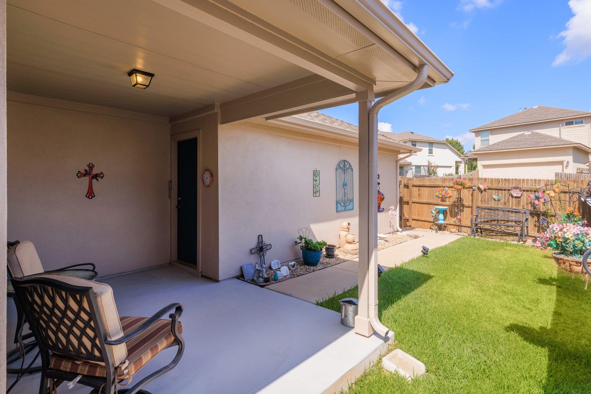 1413 Bess Cv Property Photo 24