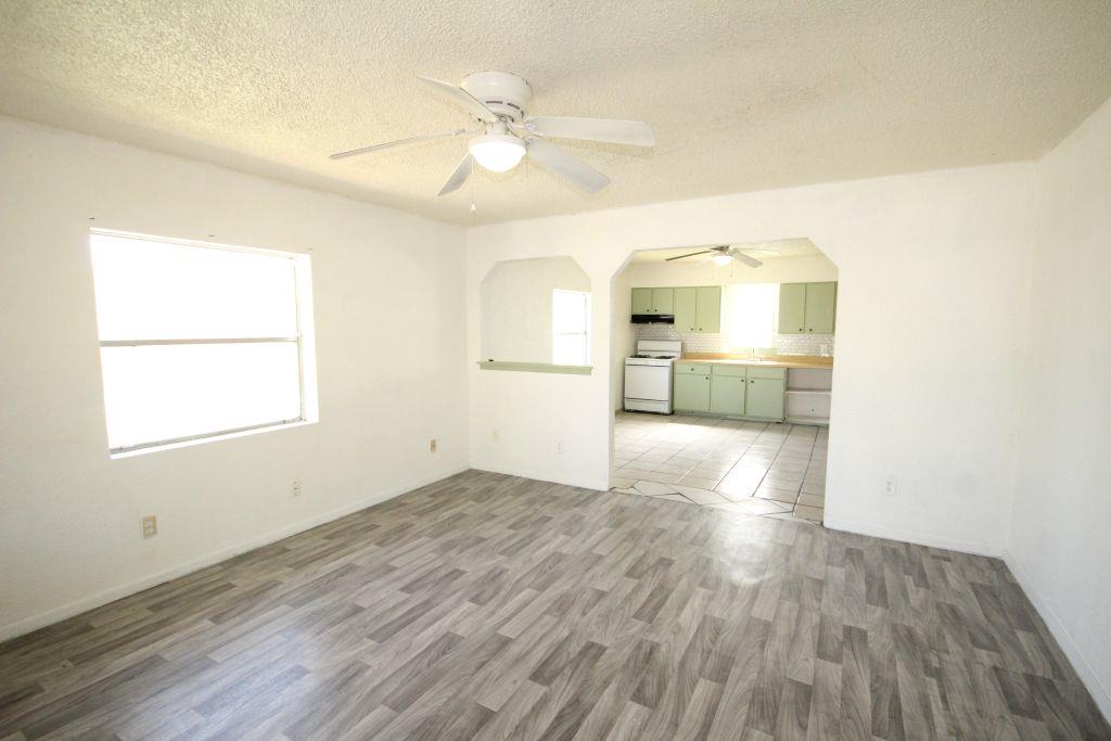 5204 Guadalupe St Property Photo 5