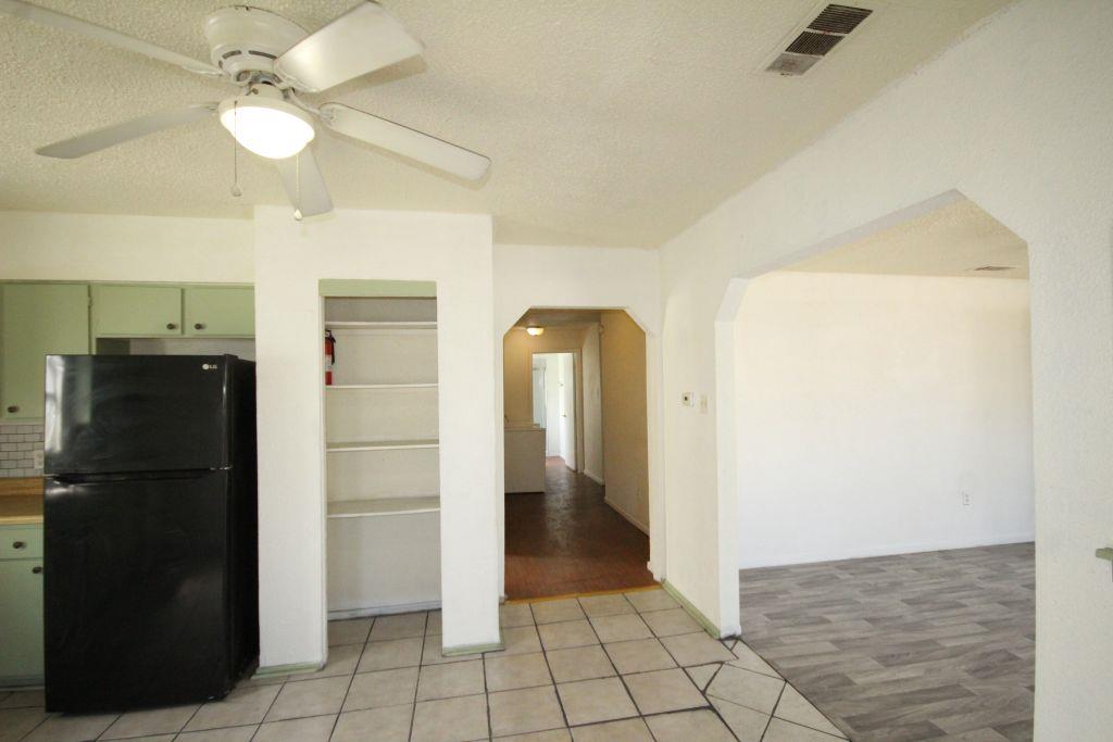 5204 Guadalupe St Property Photo 10