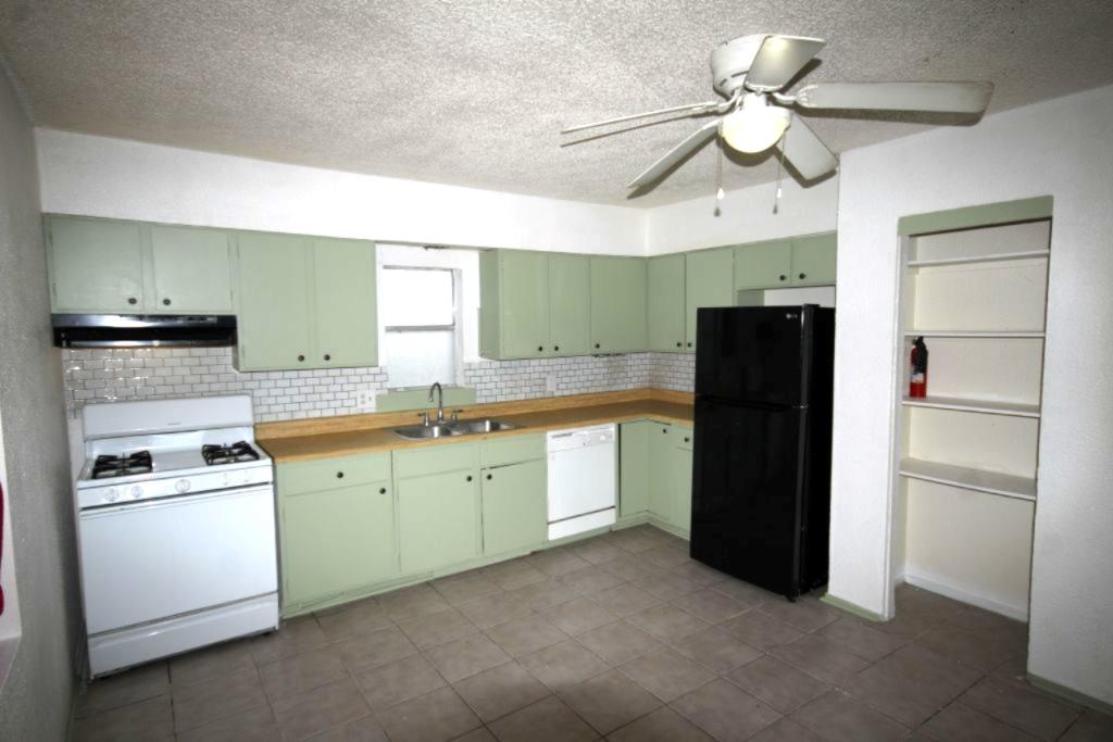 5204 Guadalupe St Property Photo 13